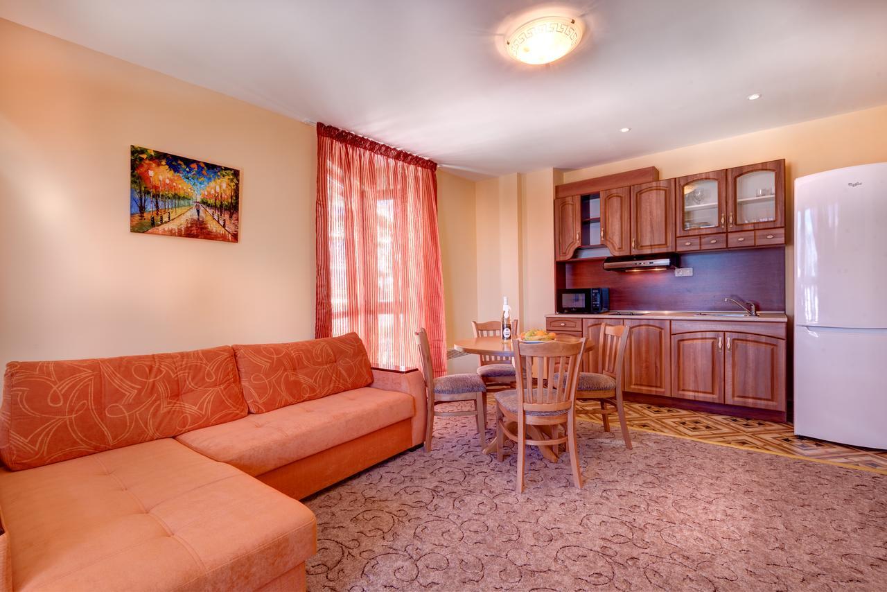 Mountain Lodge Apartments Pamporovo Extérieur photo