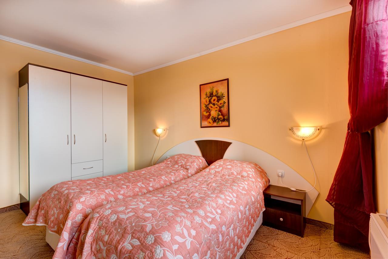 Mountain Lodge Apartments Pamporovo Extérieur photo