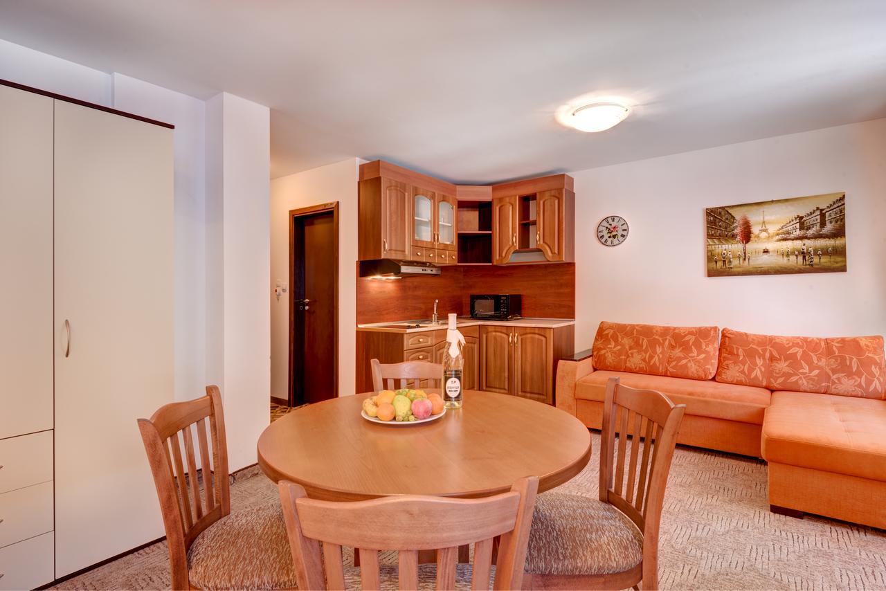 Mountain Lodge Apartments Pamporovo Extérieur photo
